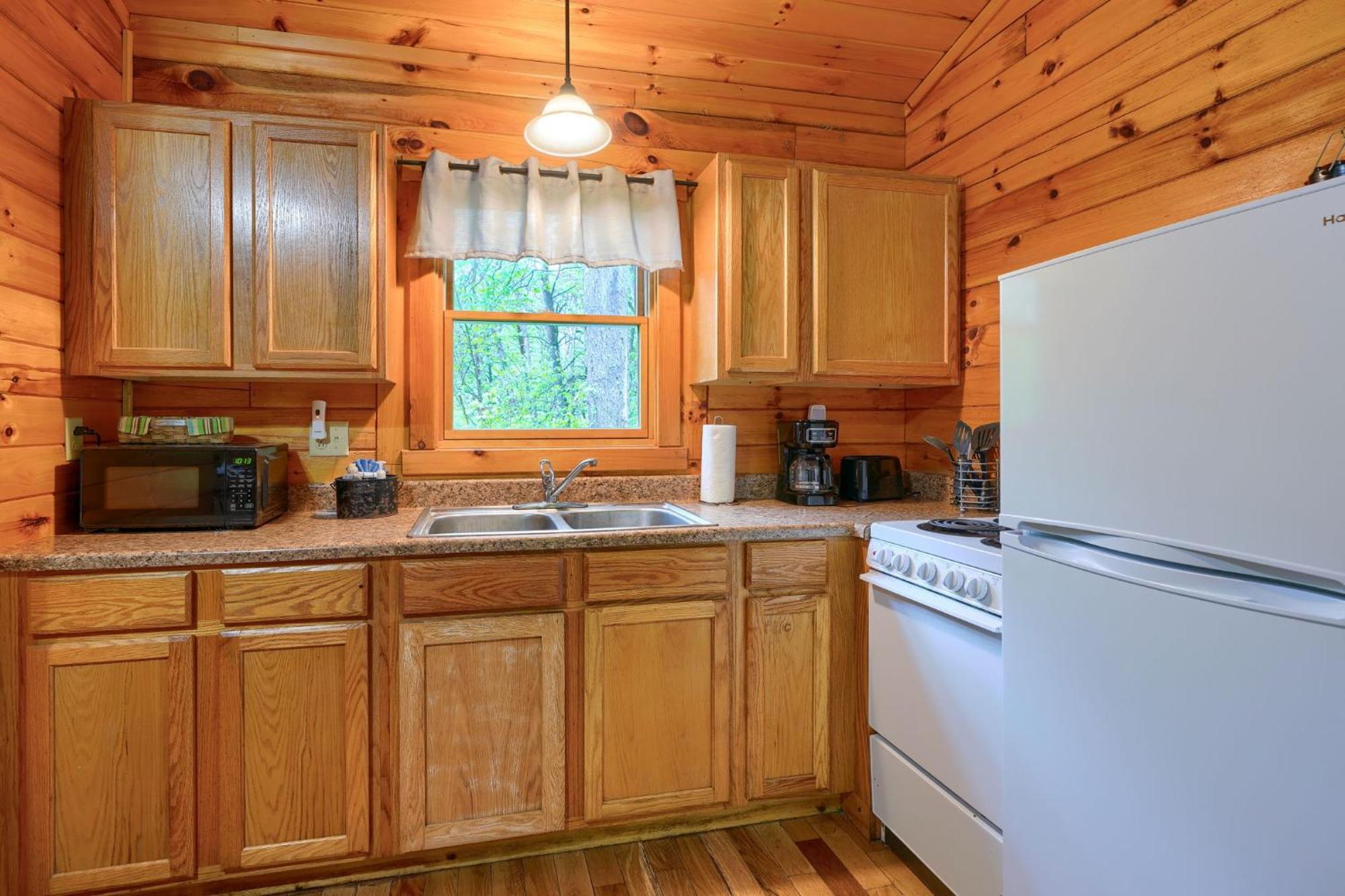 Blue Rose Cabins - Wildwoods Cabin Logan Kültér fotó